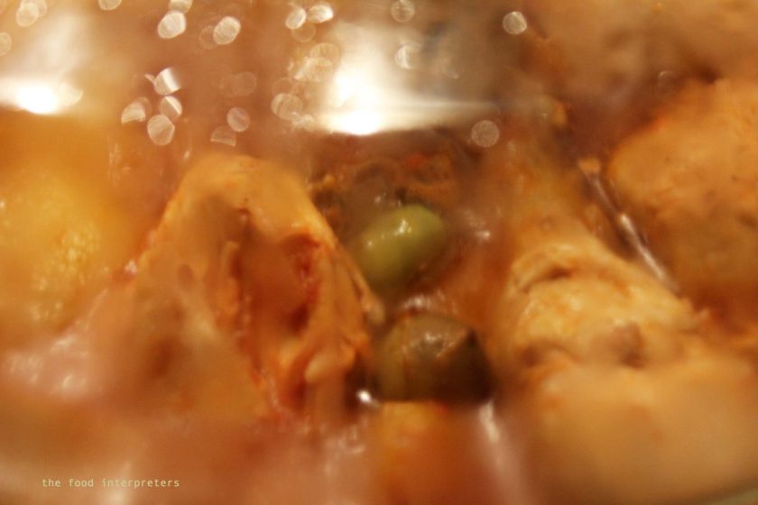 chicken with crushed green olives